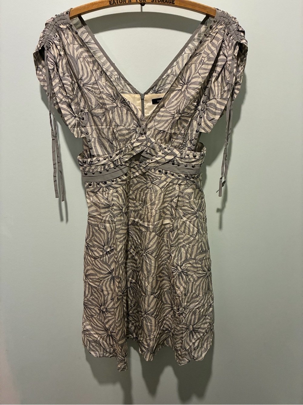 Nanette Lepore Silk Grey Floral Dress Lined w Studded Details Size 2